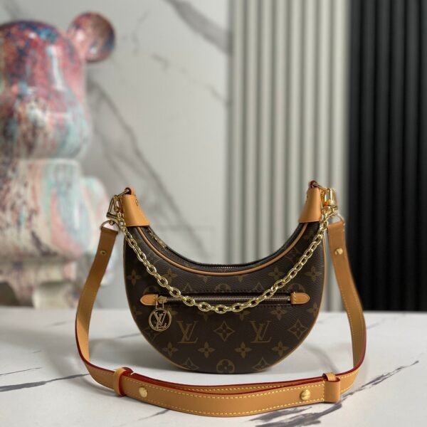 LOUIS VUITTON  M81098